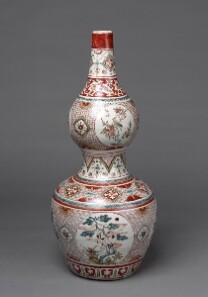 Gourd-Shaped Bottle Gourd-Shaped Bottle