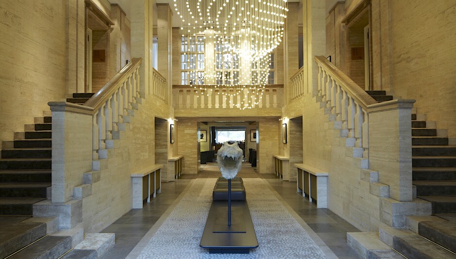 Entrance to Das Stue Hotel