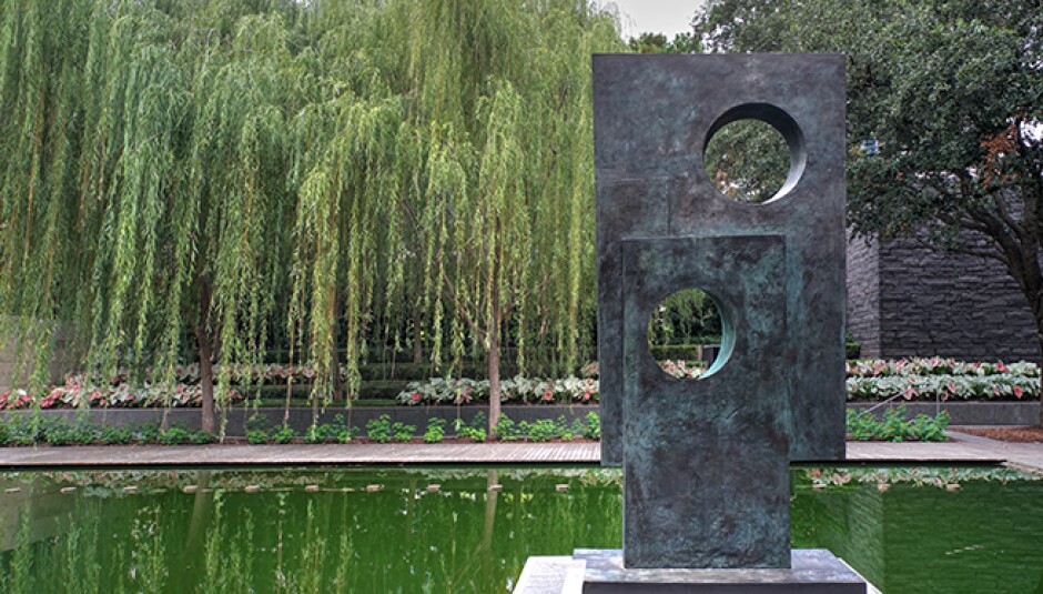 SMN-250817-pix-gm-sculptureparks4-Hepworth.jpg SMN-250817-pix-gm-sculptureparks4-Hepworth.jpg