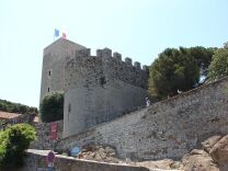 Musee_de_la_Castre,_Cannes,_Provence-Alpes-Côte_d'Azur,_France_-_panoramio.jpg Musee_de_la_Castre,_Cannes,_Provence-Alpes-Côte_d'Azur,_France_-_panoramio.jpg