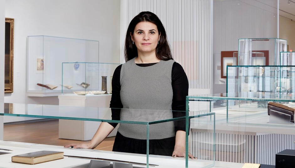 Curator Filiz Çakir Phillip